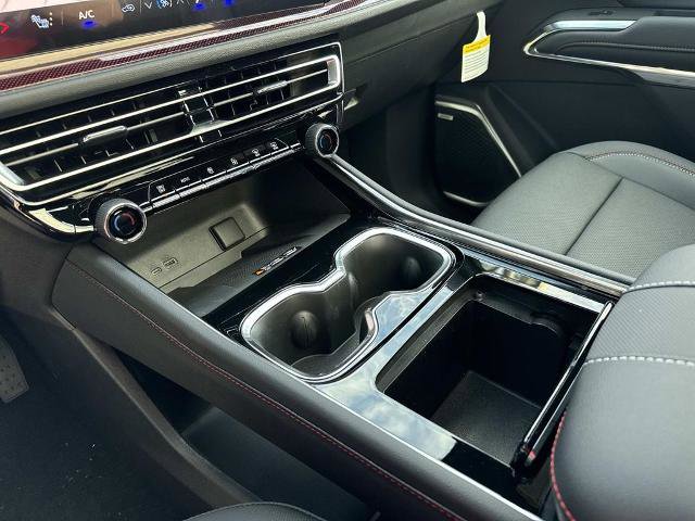 New 2026 Chevrolet Traverse Z71 image 18