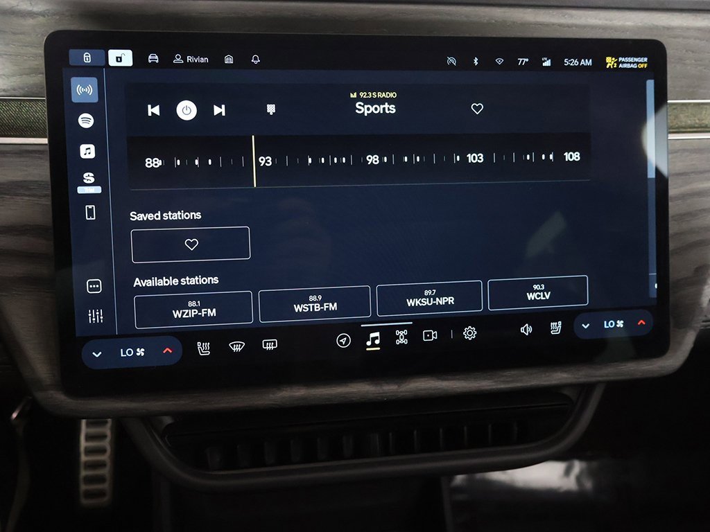 Used 2022 Rivian R1T Adventure image 43