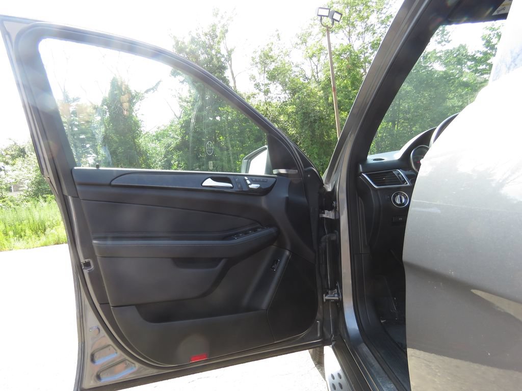 Used 2018 Mercedes-Benz GLE 350 4MATIC image 9