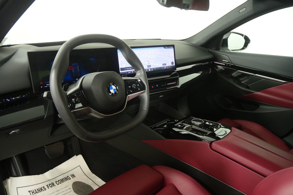 Certified 2025 BMW 530i RWD image 11