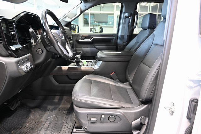 Used 2022 GMC Sierra 1500 SLT w/ SLT Convenience Package image 12
