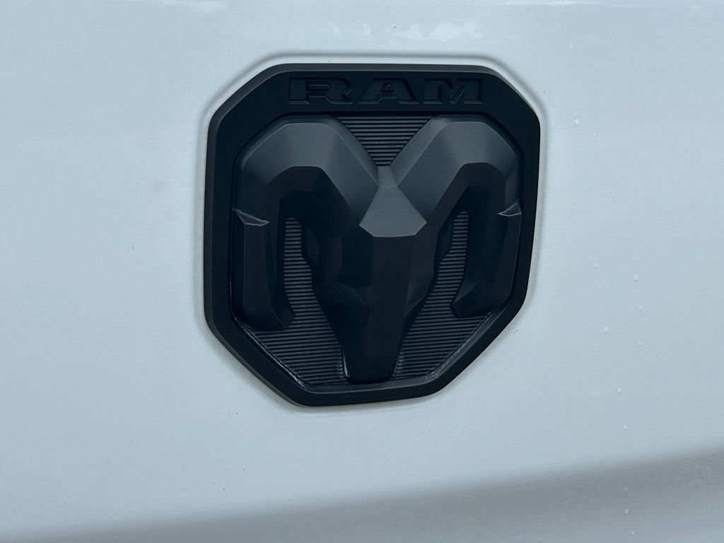 Used 2023 RAM 1500 Laramie RWD image 23