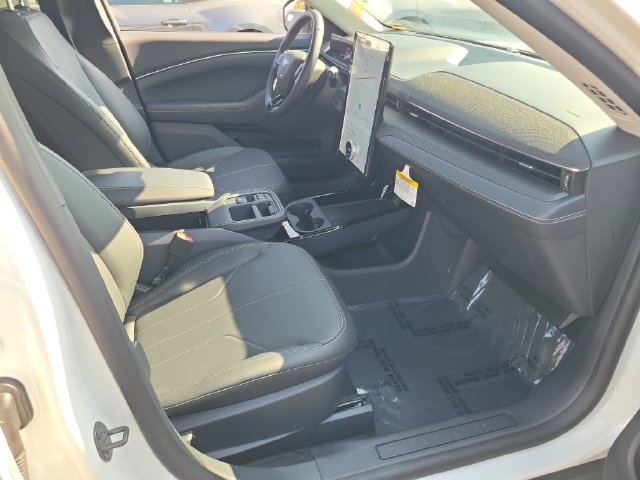 New 2026 Ford Mustang Mach-E Select RWD image 16