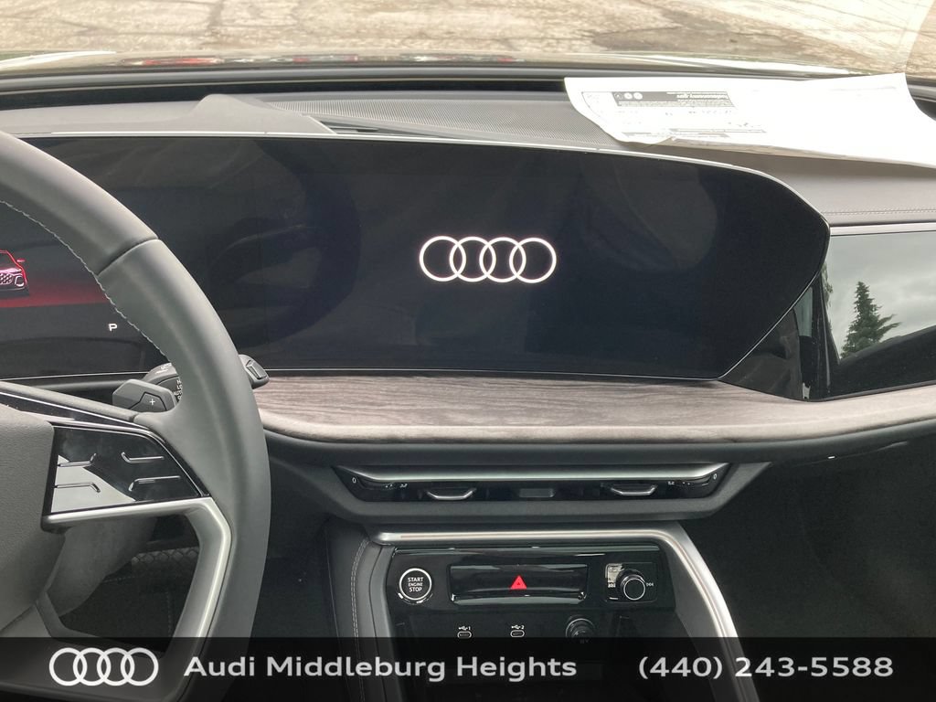 Certified 2025 Audi Q5 Premium w/ Convenience Package AWD/4WD image 37