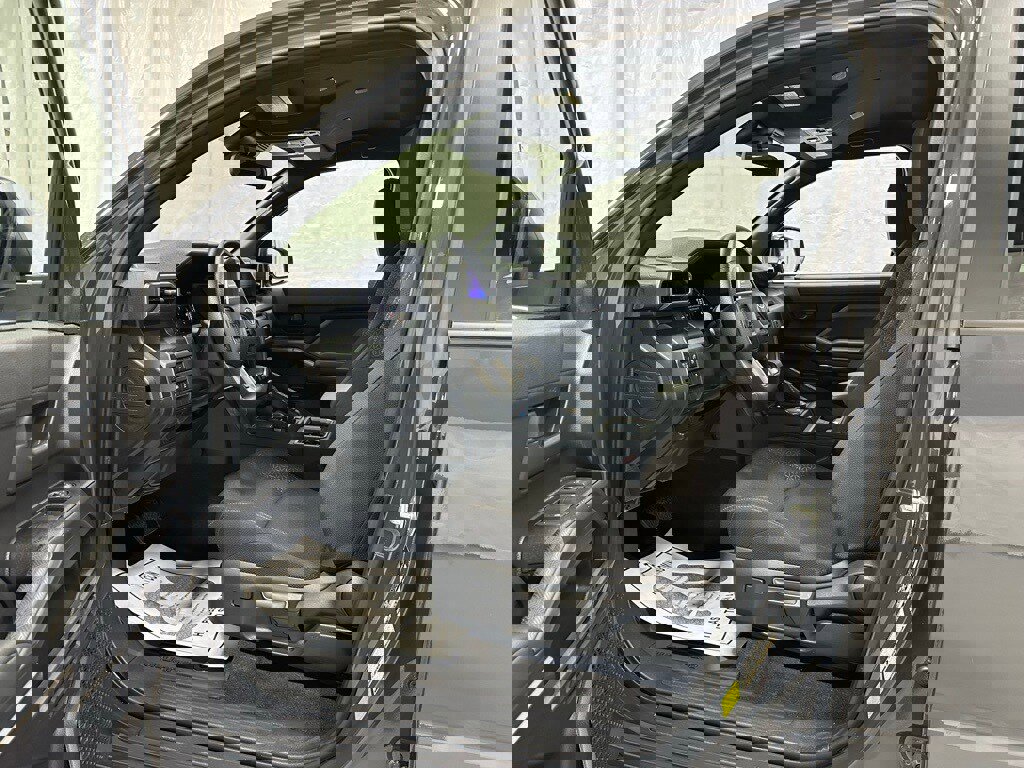 Used 2025 Toyota 4Runner SR5 image 10