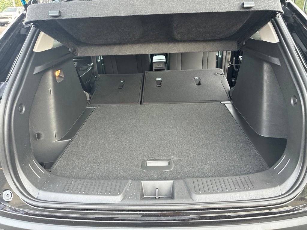 New 2026 Chevrolet Trax LT w/ LT Convenience Package FWD image 27