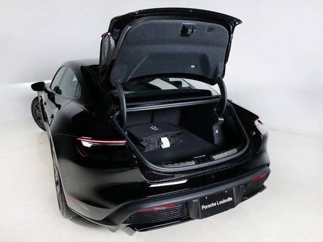 New 2026 Porsche Taycan GTS AWD/4WD image 34