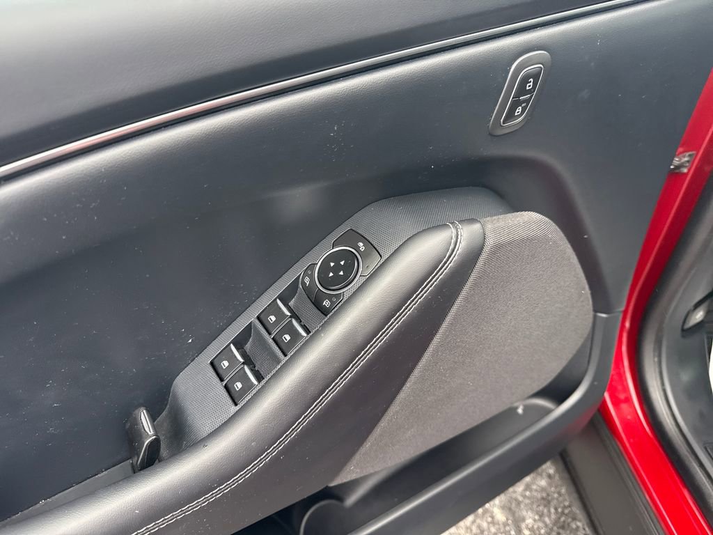 Used 2023 Ford Mustang Mach-E Select image 25