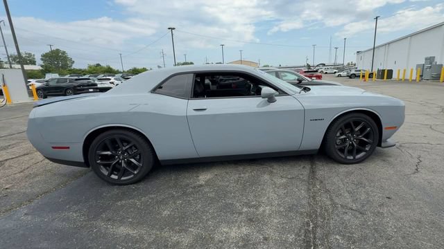 Used 2022 Dodge Challenger R/T w/ Plus Package RWD image 9