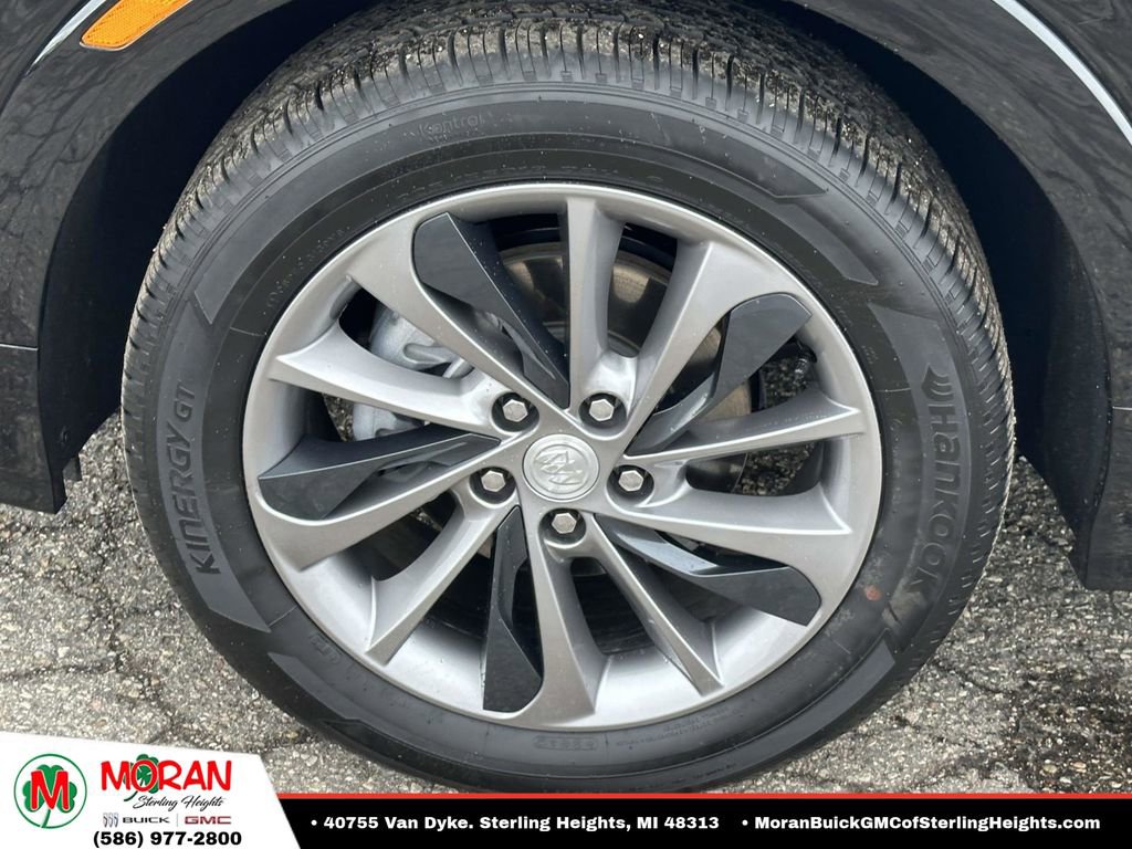 Used 2023 Buick Encore GX Select w/ Sport Touring Package FWD image 9