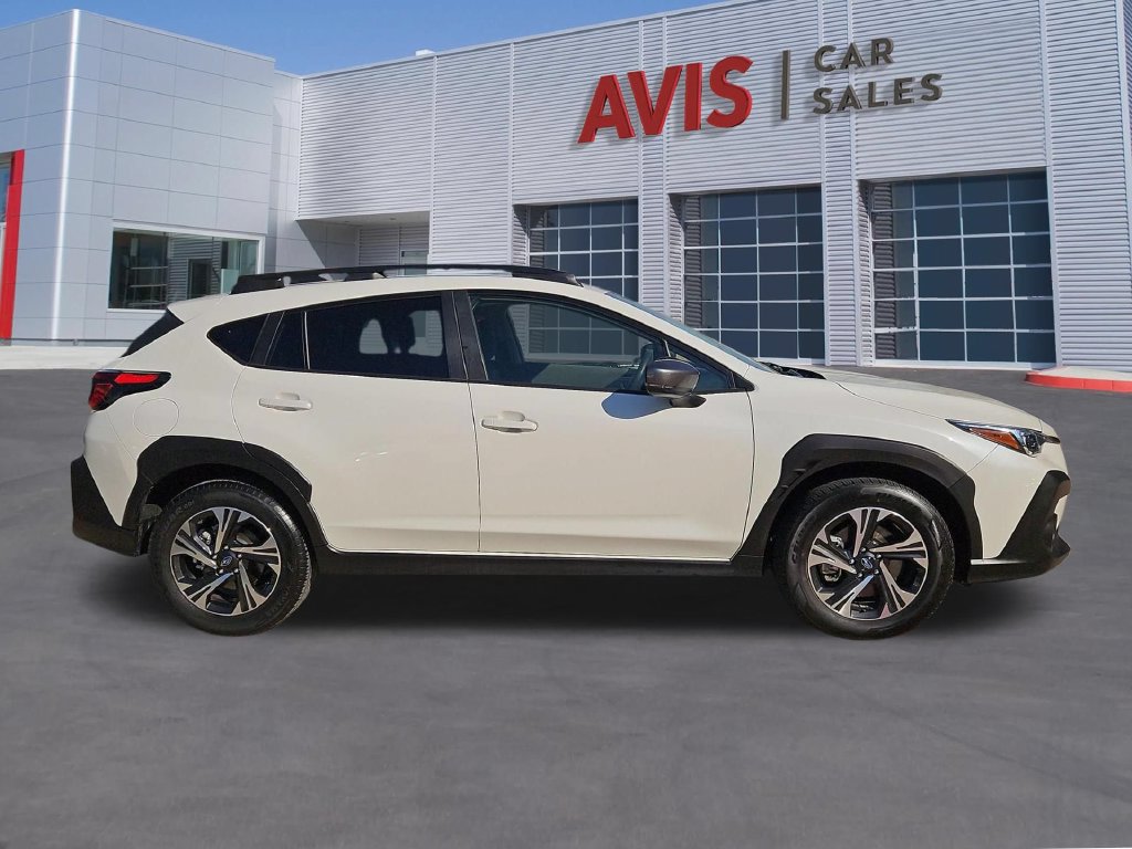 Used 2025 Subaru Crosstrek 2.5i Premium AWD/4WD image 5