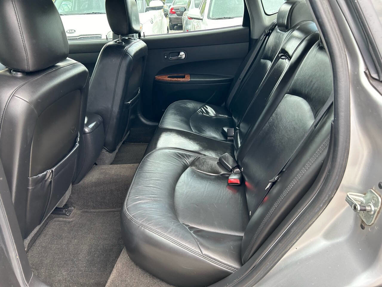 Used 2005 Buick LaCrosse CXL w/ Gold Convenience Package image 9