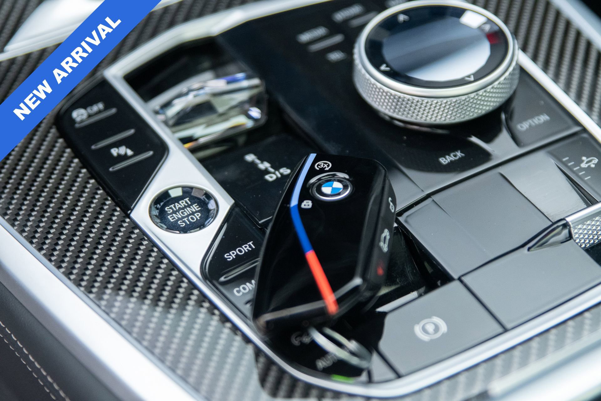 Used 2025 BMW X7 M60i w/ Executive Package image 11