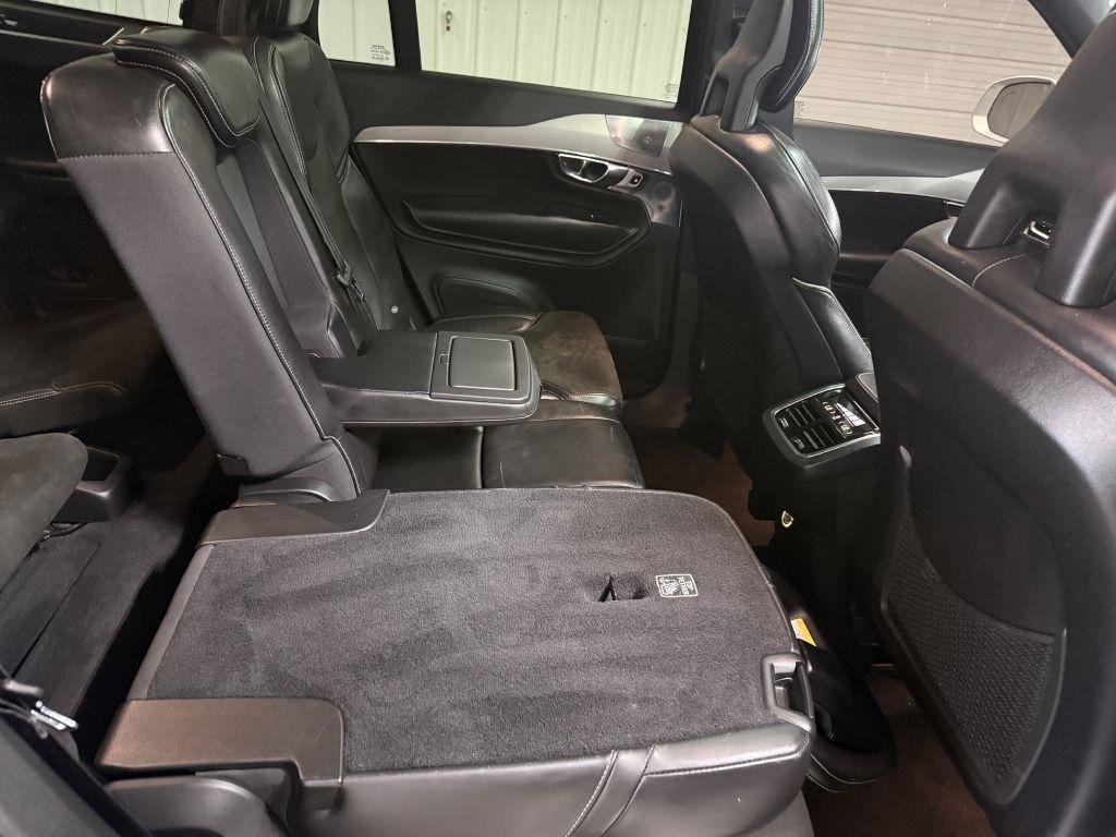 Used 2016 Volvo XC90 T6 R-Design w/ Protection Package Plus AWD/4WD image 34