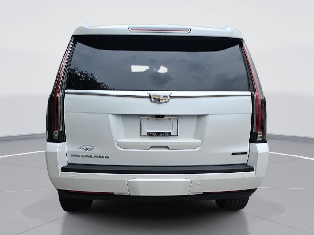 Used 2019 Cadillac Escalade Platinum AWD/4WD image 5