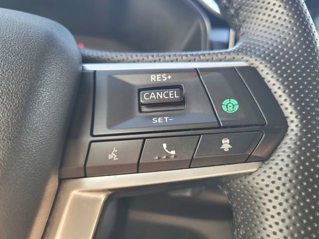 Used 2025 Mitsubishi Outlander SE image 27