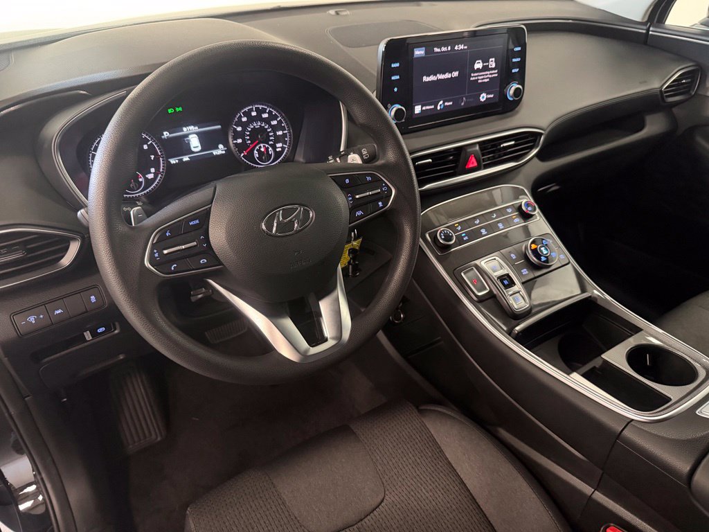 Certified 2023 Hyundai Santa Fe SE w/ Cargo Package AWD/4WD image 9