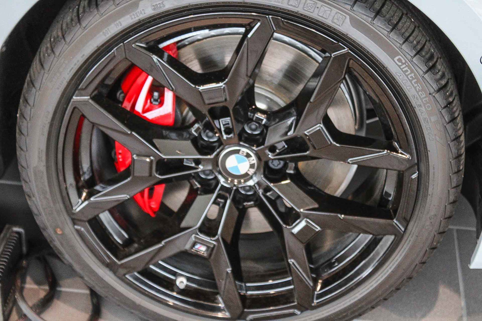 New 2026 BMW M440i Convertible w/ Premium Package image 10