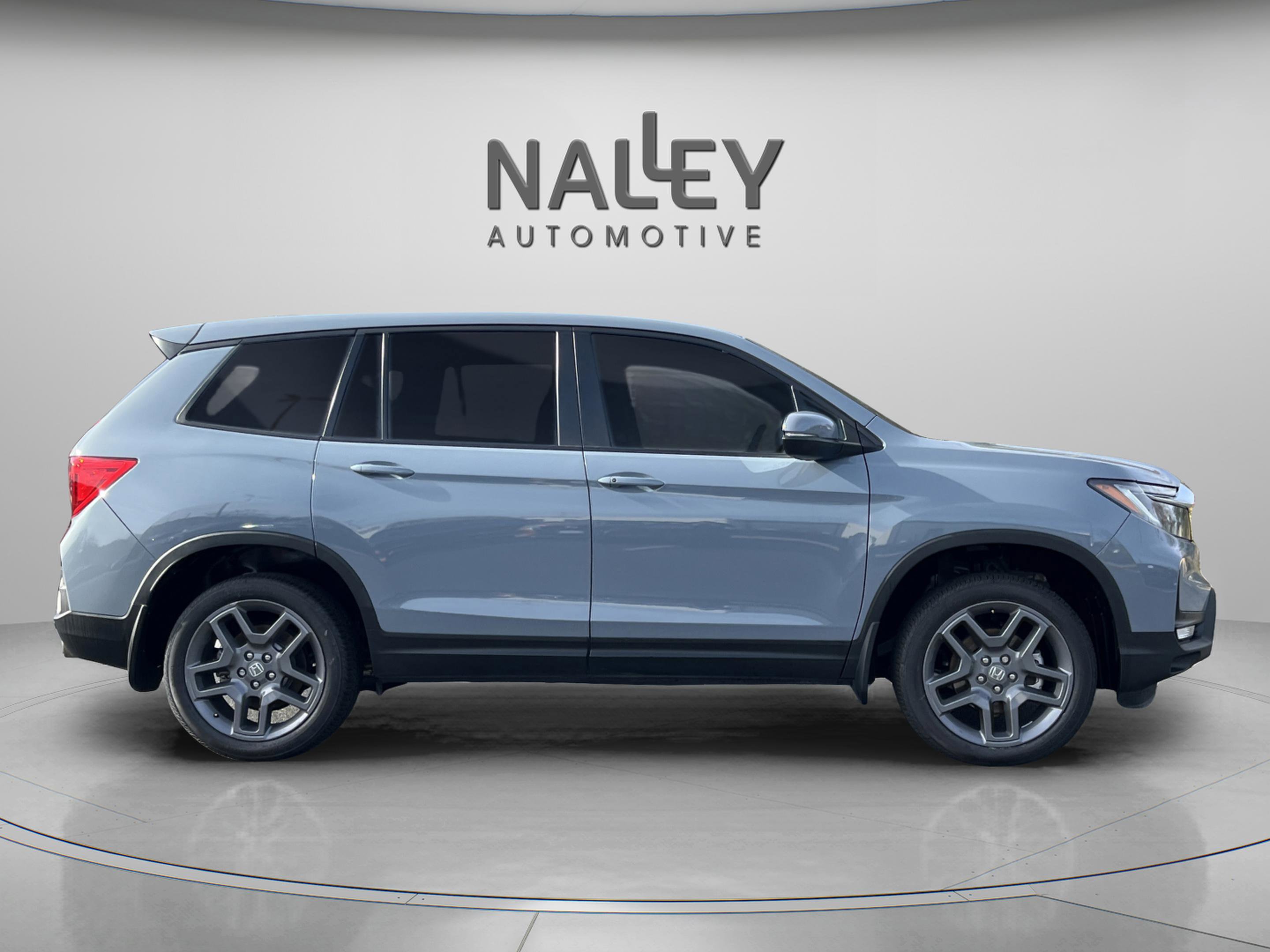 Used 2023 Honda Passport EX-L image 7