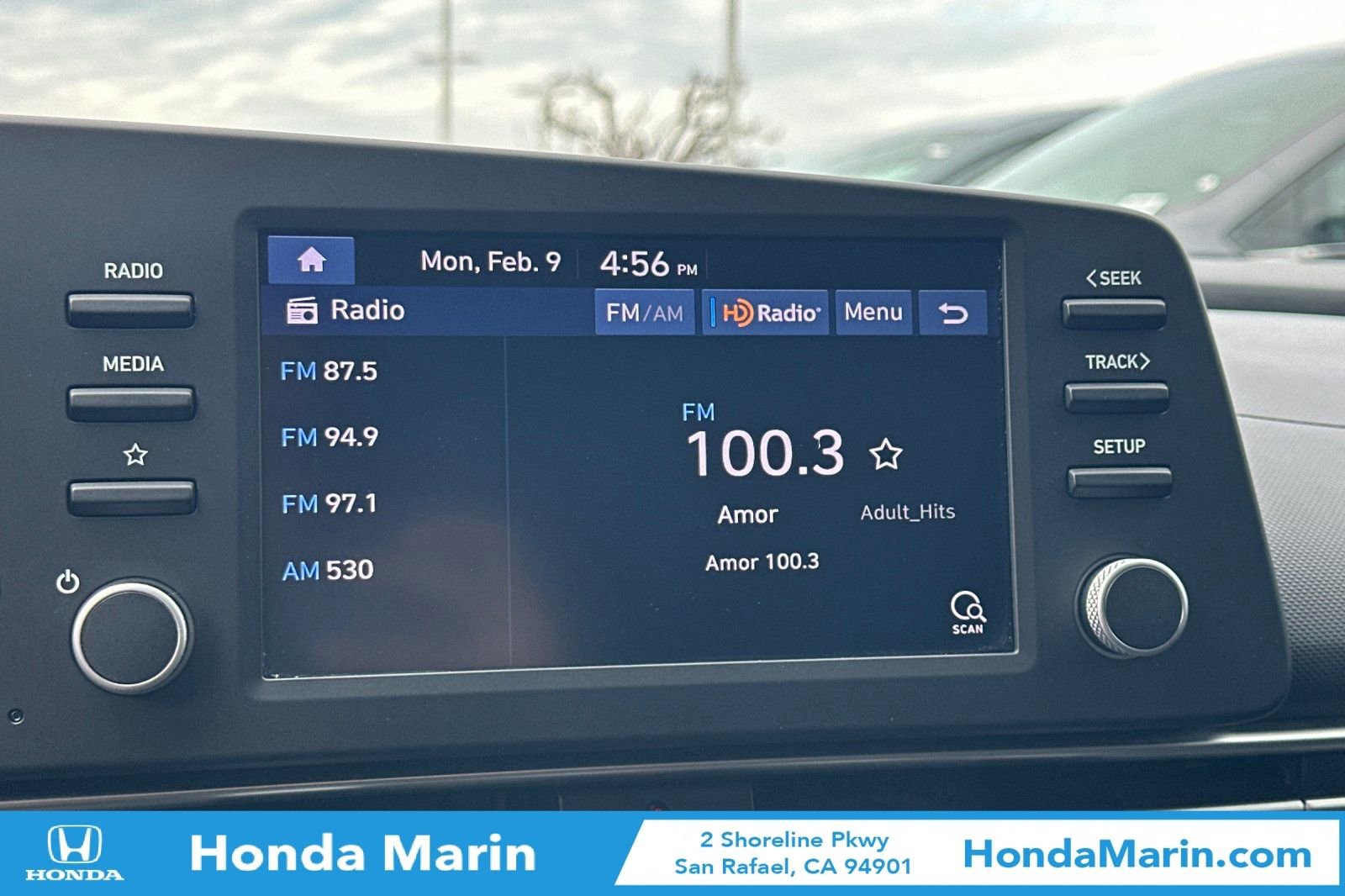 Used 2022 Hyundai Elantra SE image 21