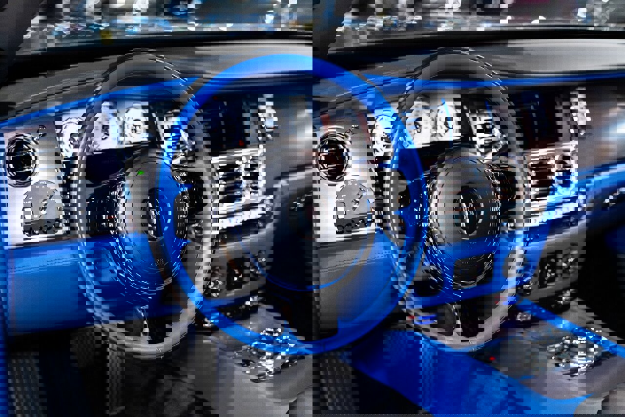 Used 2018 Rolls-Royce Dawn image 23