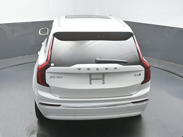 Used 2026 Volvo XC90 B6 Plus w/ Protection Package Premier AWD/4WD image 47