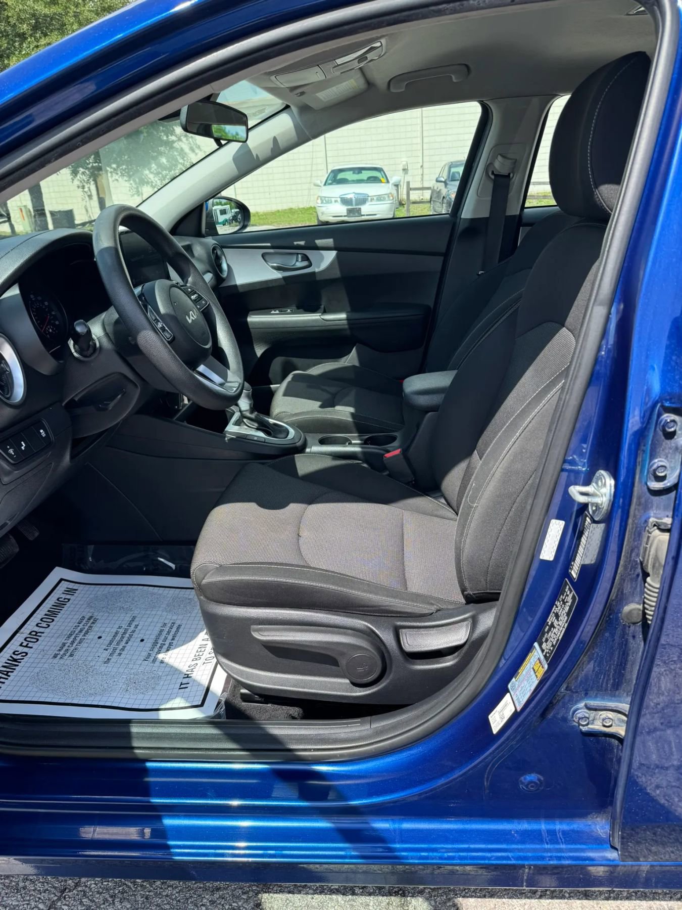 Used 2022 Kia Forte LXS w/ LXS Technology Package image 10