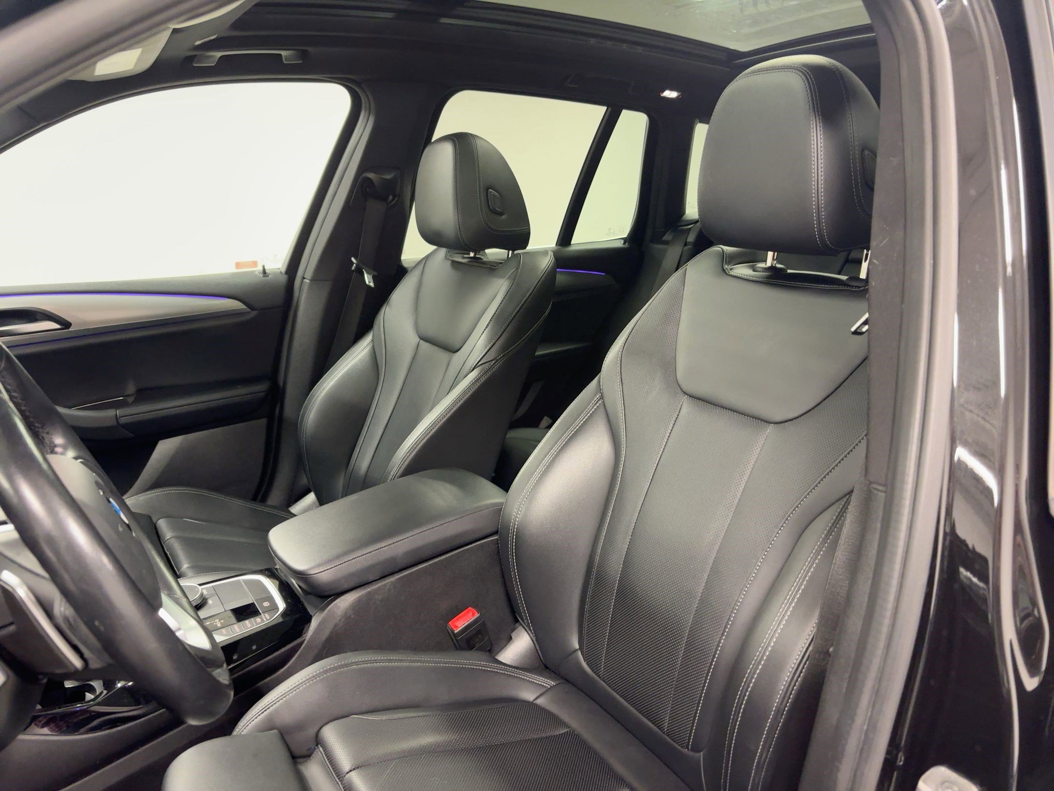 Used 2023 BMW X3 xDrive30i image 4