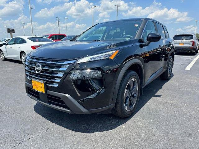 Certified 2026 Nissan Rogue SV FWD image 8