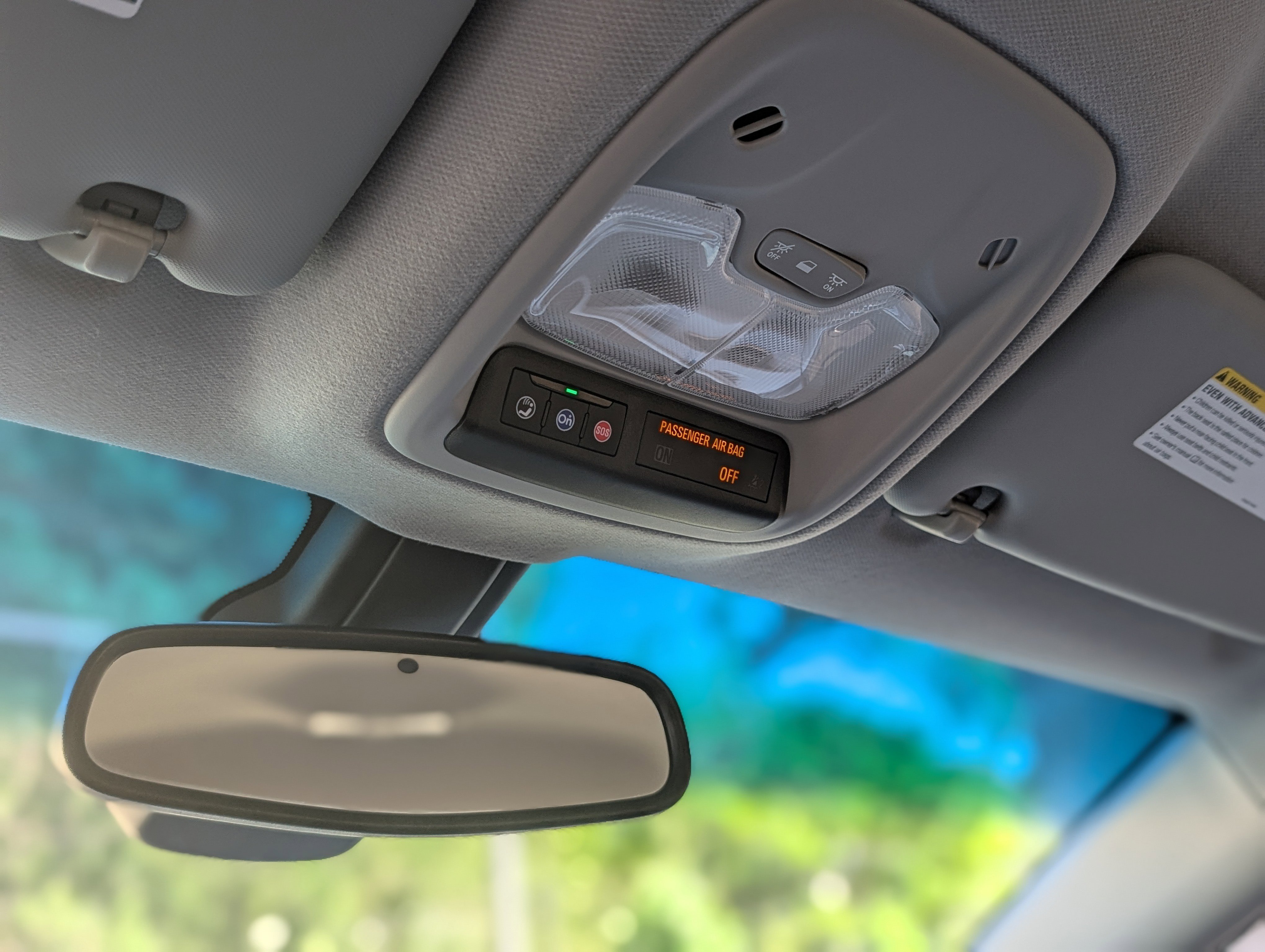 Used 2017 Chevrolet Bolt LT image 29