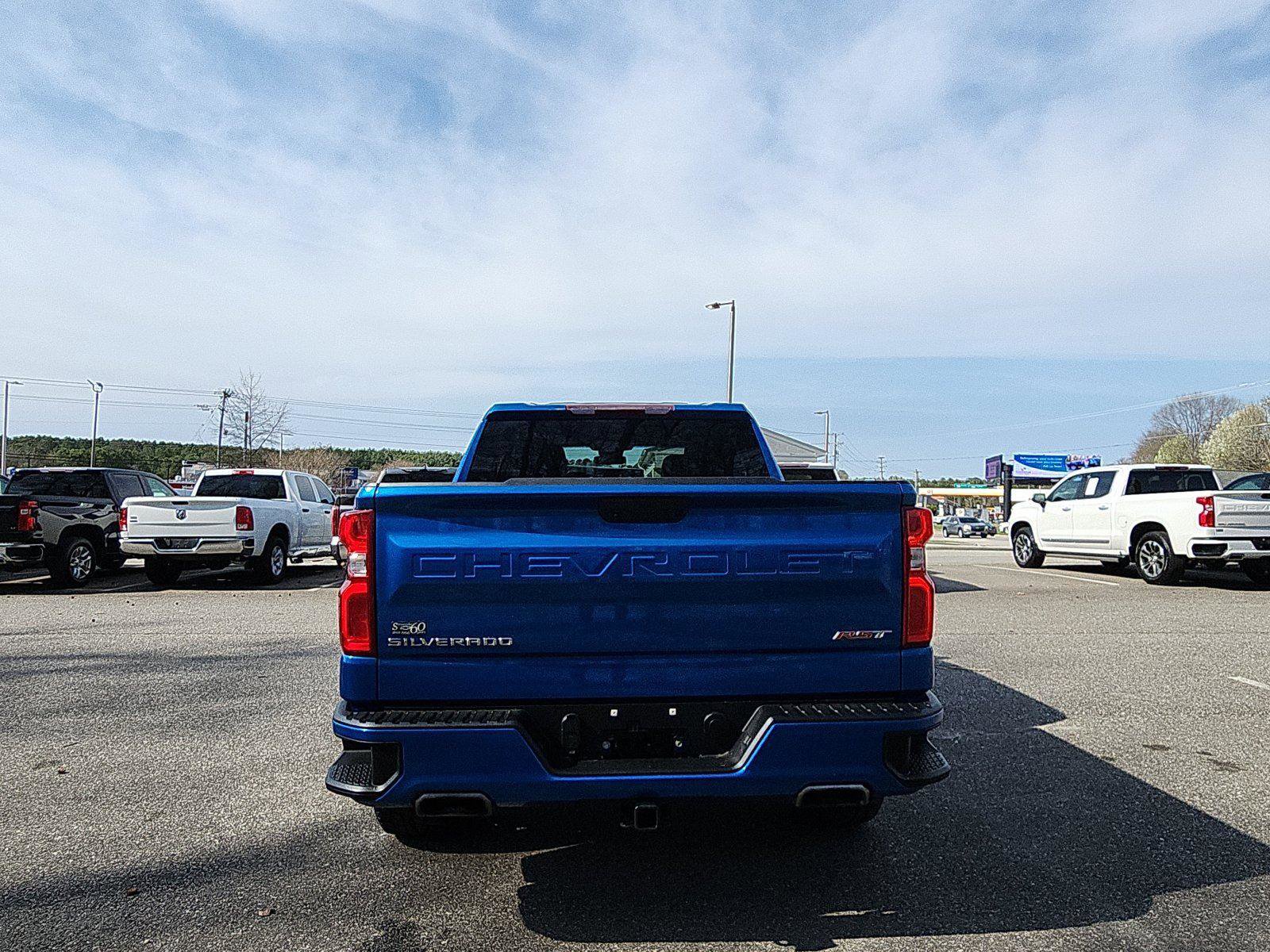 Used 2022 Chevrolet Silverado 1500 RST image 4