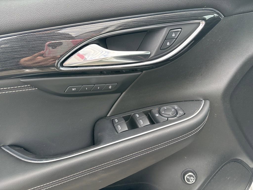 Used 2023 Buick Envision Essence w/ Sport Touring Package AWD/4WD image 30
