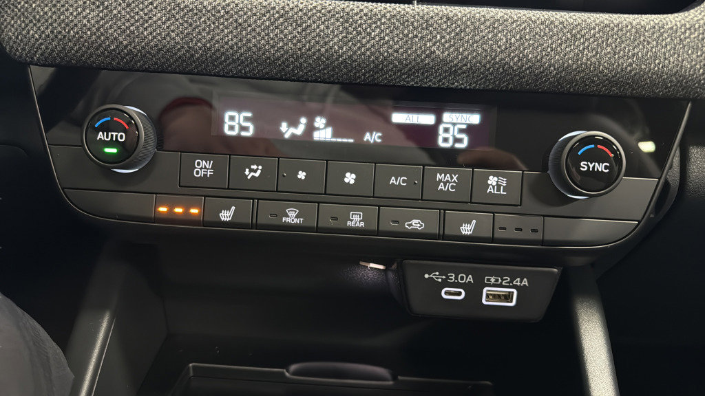 New 2026 Subaru Outback Limited AWD/4WD image 27