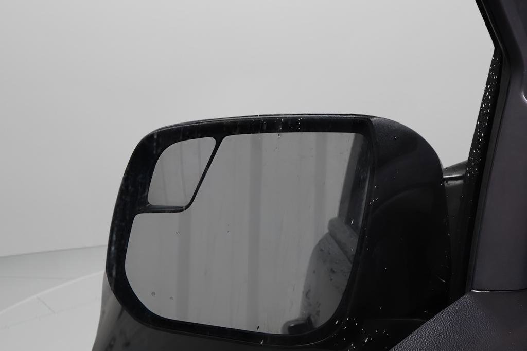 Used 2022 Chevrolet Colorado Z71 w/ Z71 Midnight Edition image 19