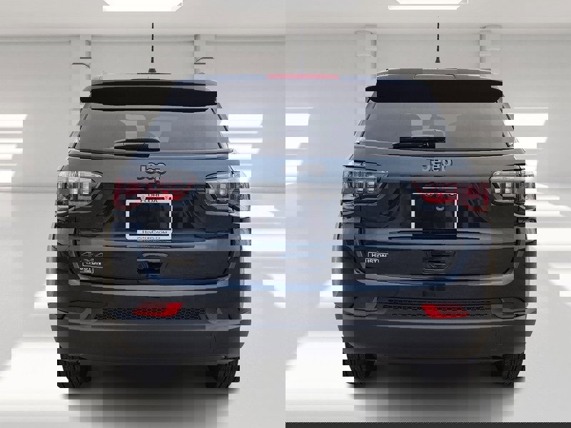 New 2026 Jeep Compass Latitude image 4