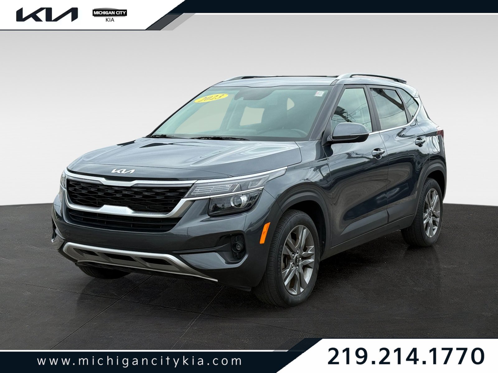 Used 2023 Kia Seltos S w/ Navigation Package FWD image 1