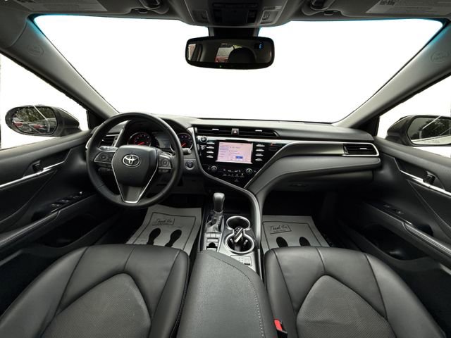 Used 2018 Toyota Camry XSE FWD image 30