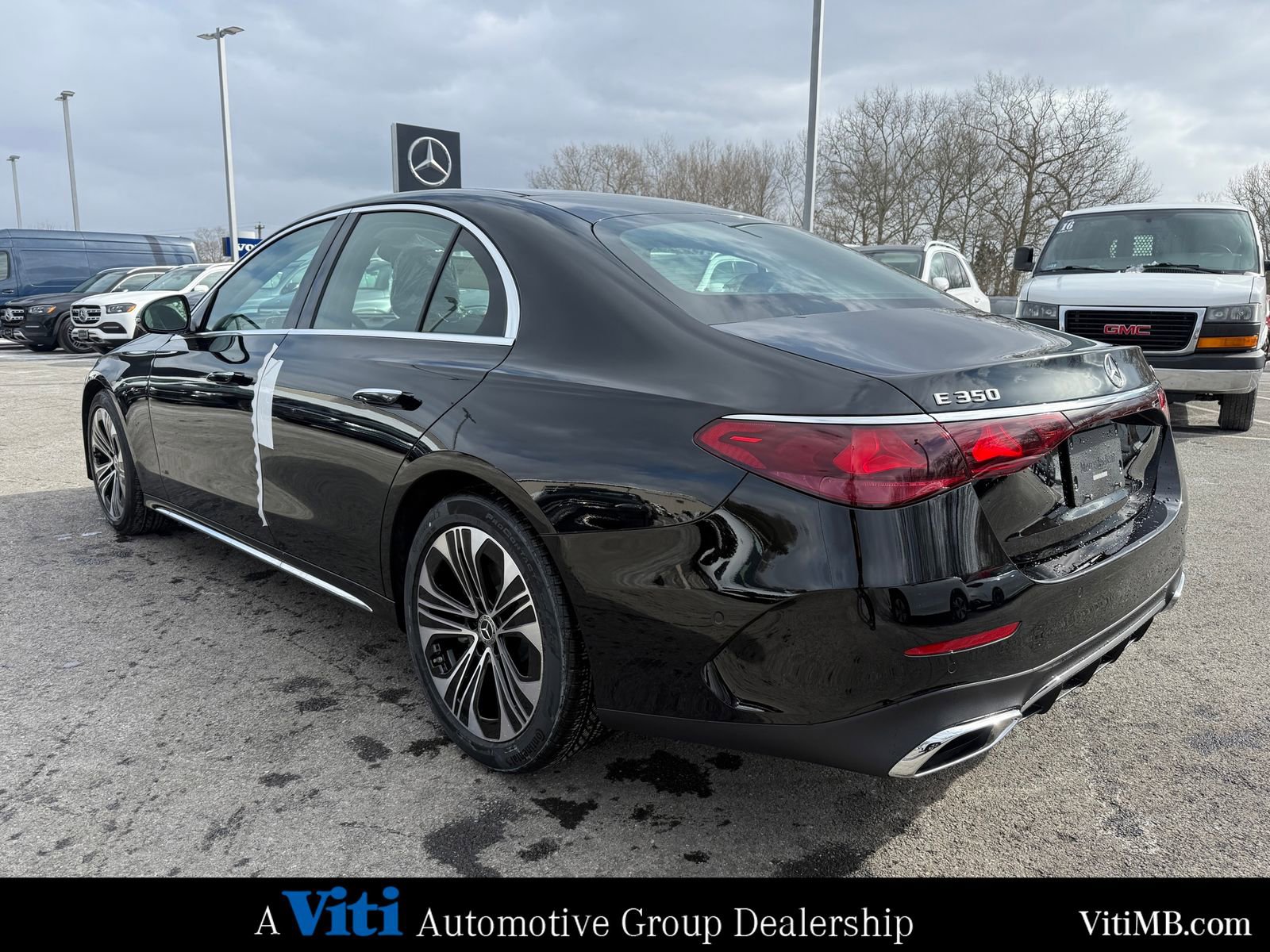 New 2026 Mercedes-Benz E 350 4MATIC Sedan image 6