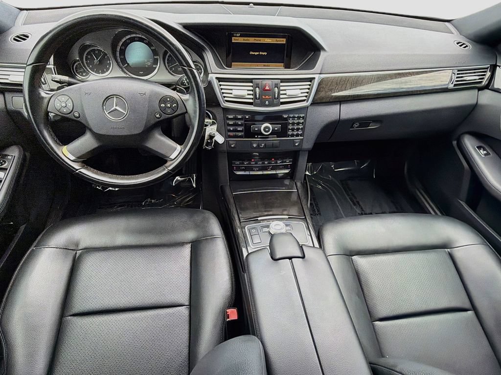 Used 2010 Mercedes-Benz E 350 Sedan image 14