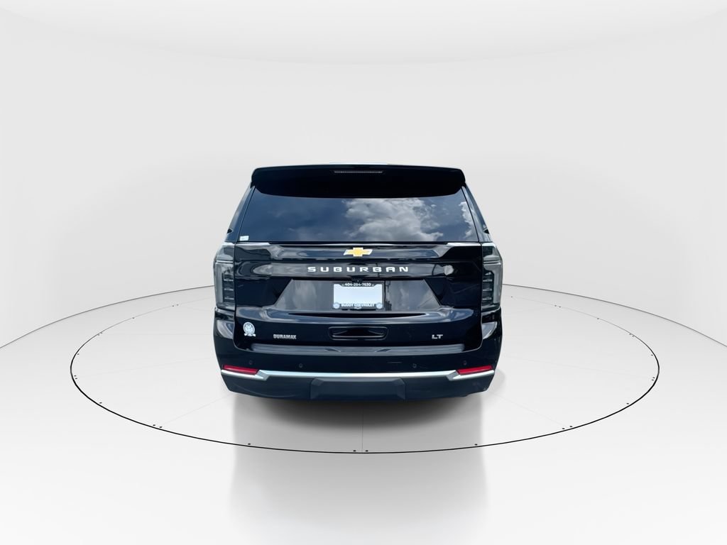 Used 2025 Chevrolet Suburban LT w/ Comfort Package RWD image 7