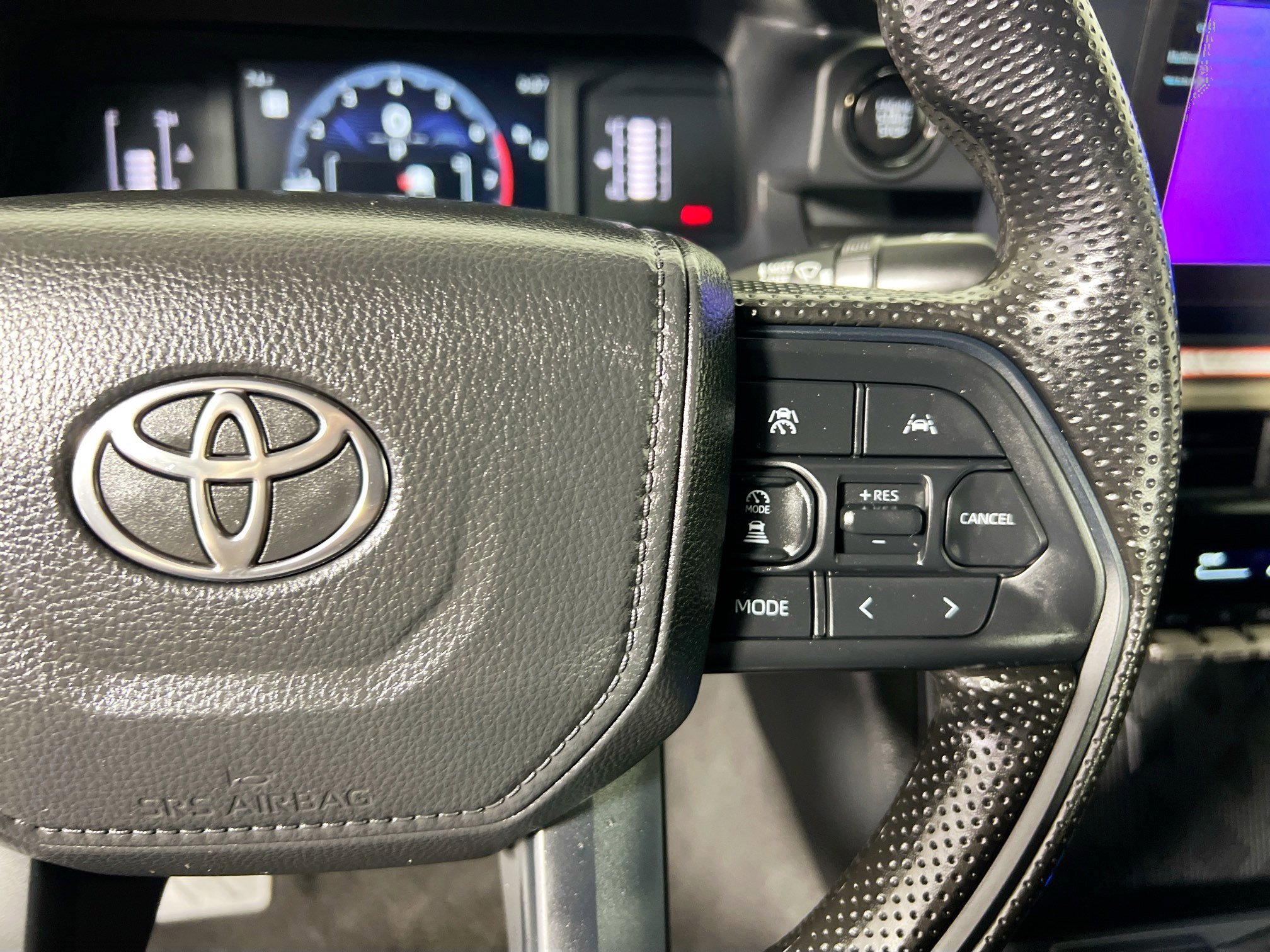 Used 2024 Toyota Tacoma SR w/ Towing Package AWD/4WD image 13