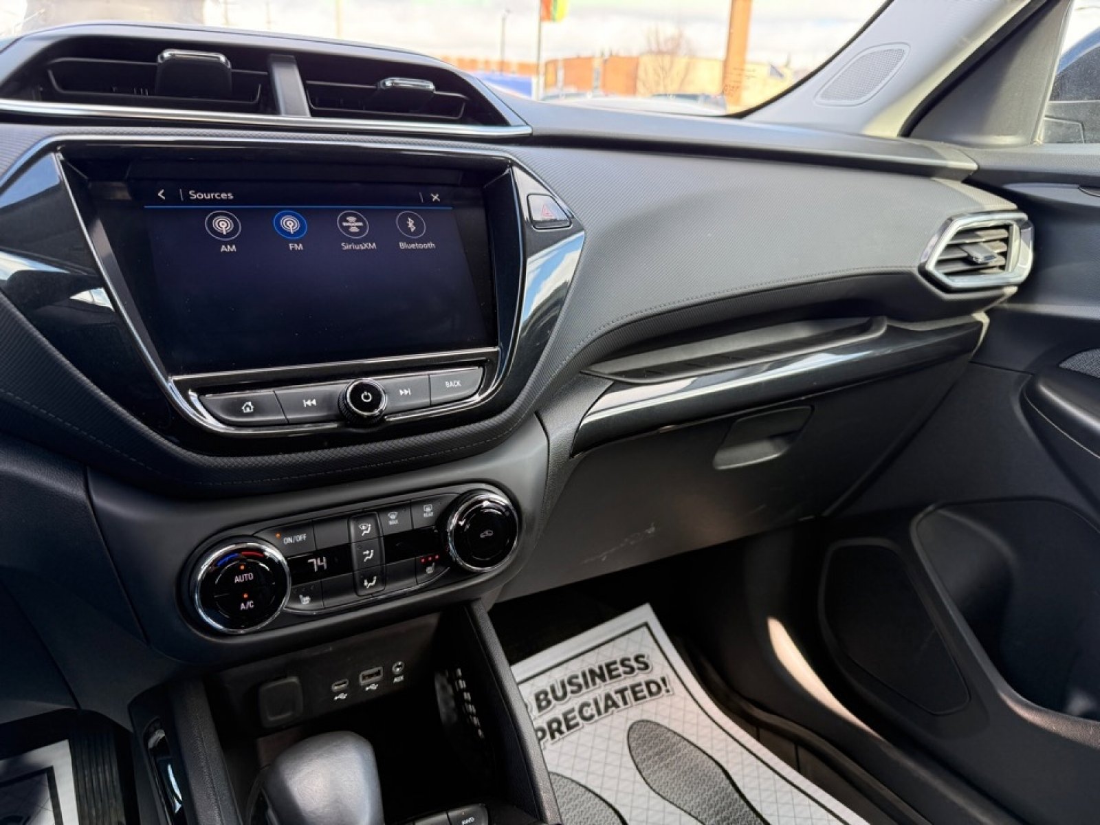 Used 2023 Chevrolet TrailBlazer LT w/ Sun and Liftgate Package image 30