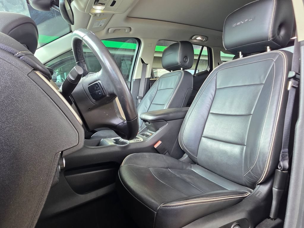 Used 2019 GMC Terrain Denali w/ Driver Alert Package II AWD/4WD image 12