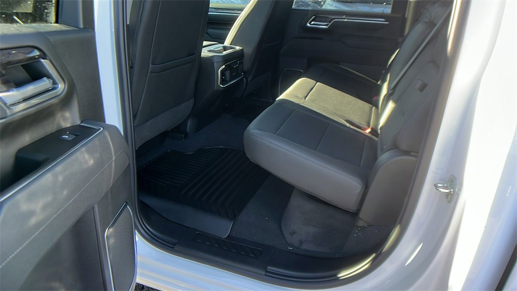 New 2026 Chevrolet Silverado 2500 LTZ image 17