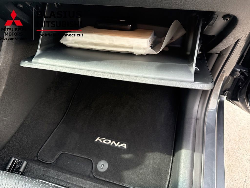 Used 2019 Hyundai Kona Limited image 47