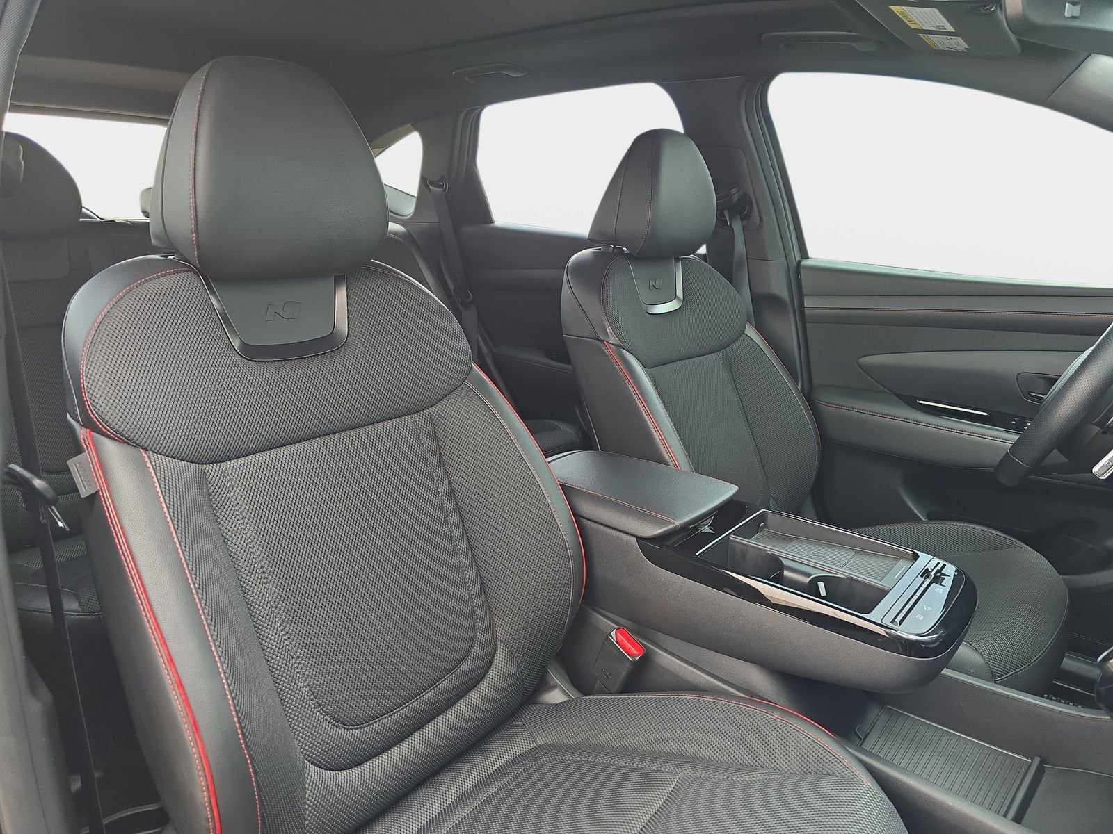 Used 2025 Hyundai Tucson N Line image 12