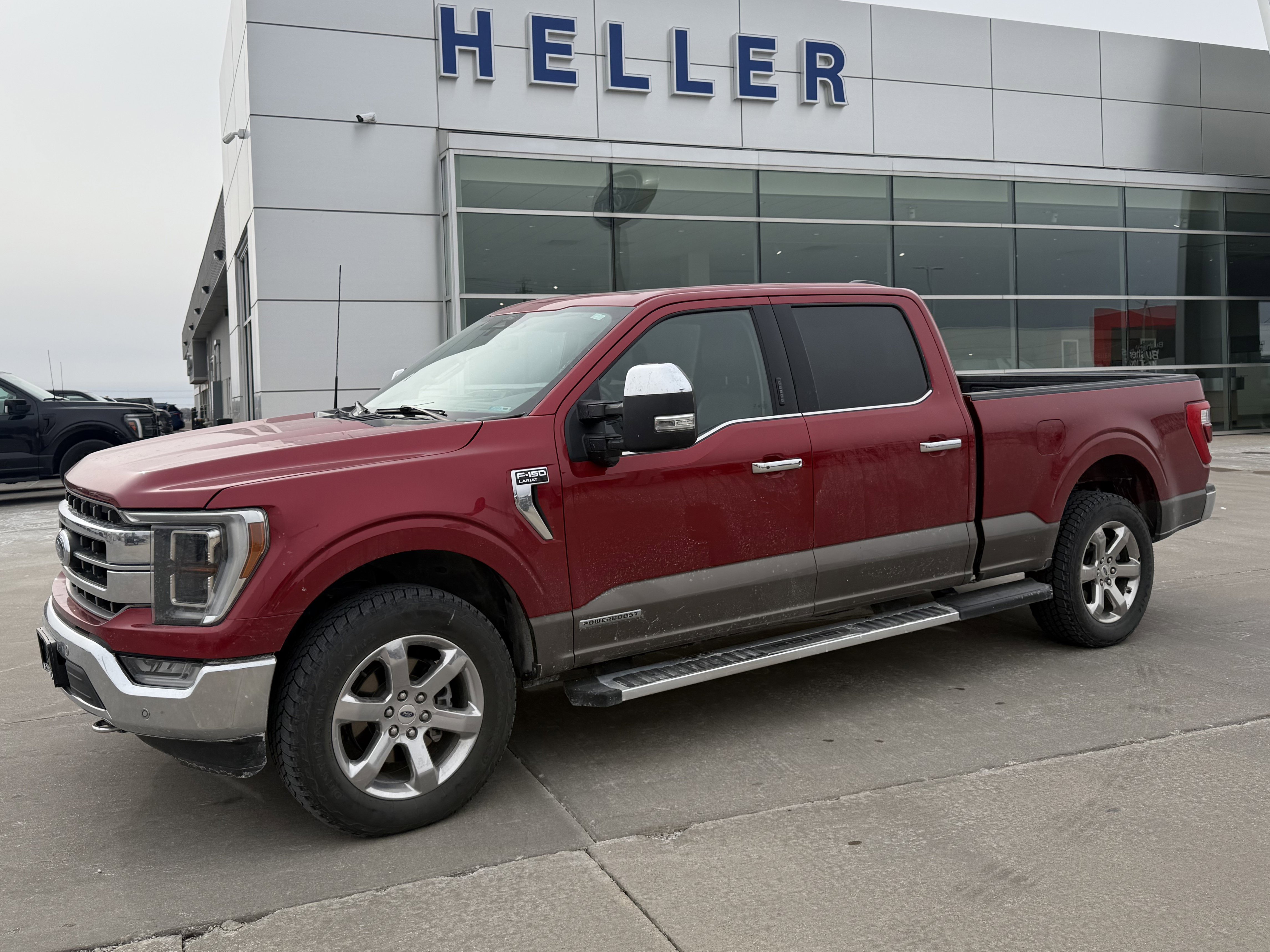 Used 2022 Ford F150 Lariat w/ Equipment Group 502A High image 3