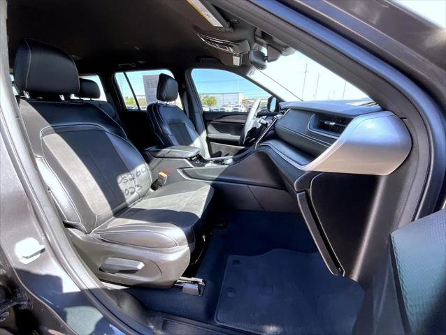 Certified 2023 Jeep Grand Cherokee Altitude AWD/4WD image 16
