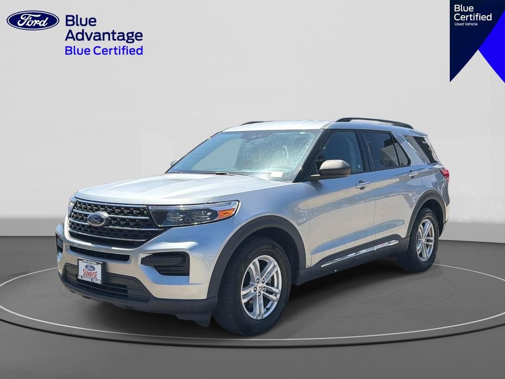 Certified 2023 Ford Explorer XLT RWD image 1