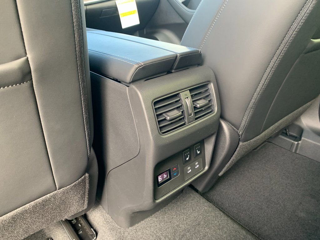 New 2026 Nissan Rogue Platinum image 26